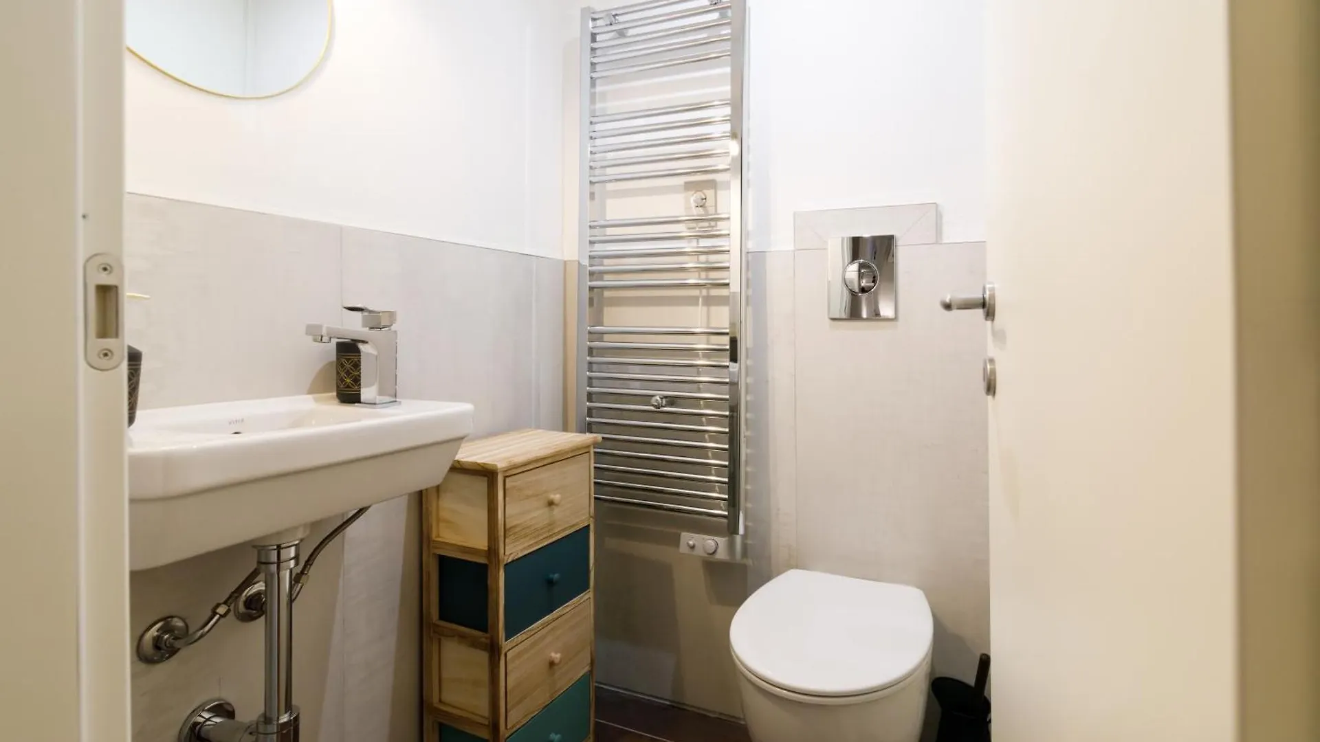 Duomo Chic Apartment Siena