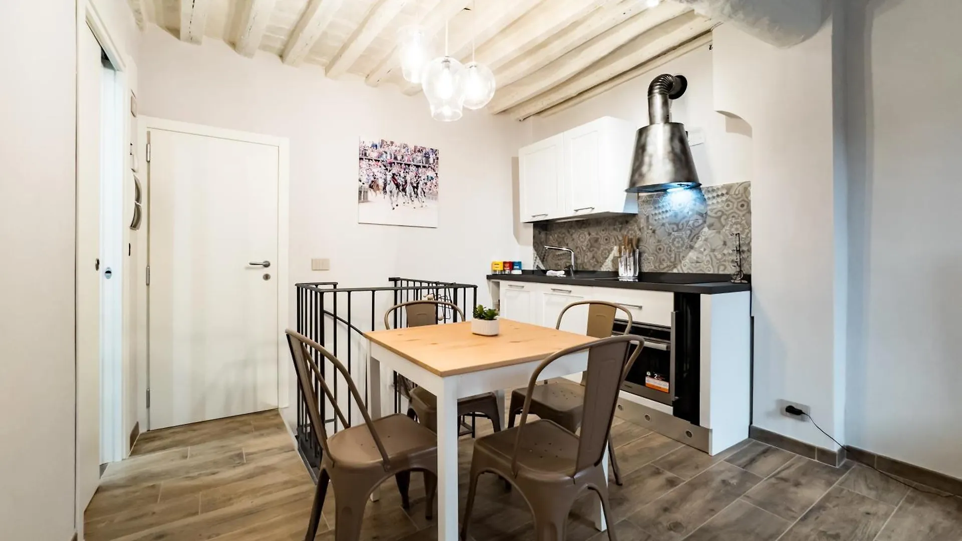 Duomo Chic Apartment Siena